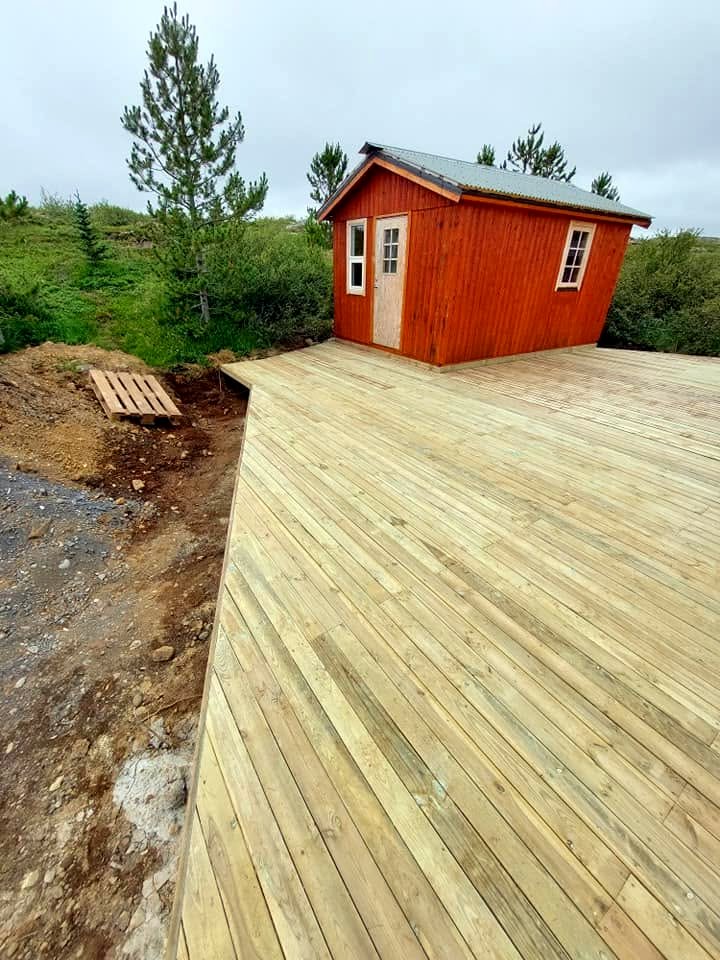 Sólpallur við sumarhús